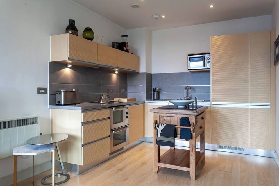This kitchen provides all the equipment required to cook up a feast