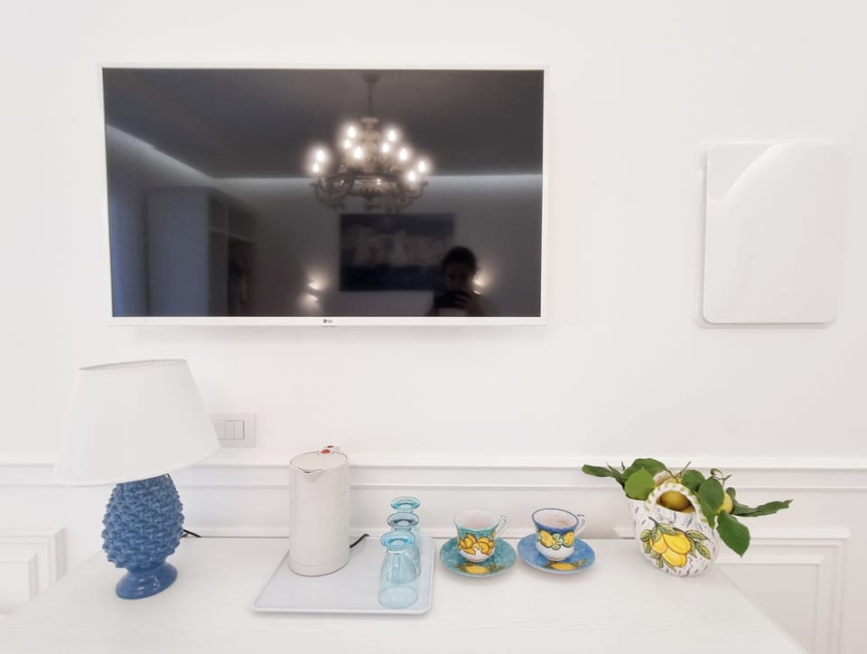 Superior Room | Desk, soundproofing, free WiFi, bed sheets