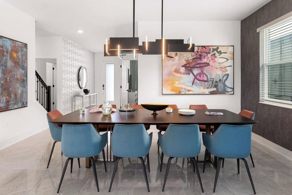 Dining Room *Highlight*