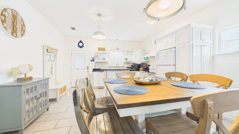 Dining table with seating for 6