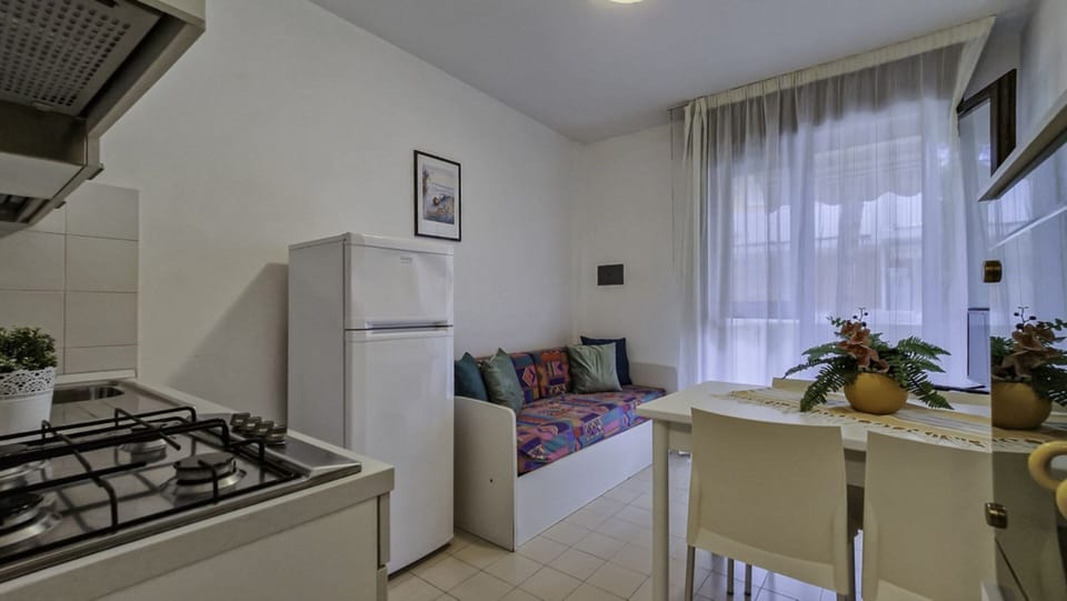 Apartment, 1 Bedroom, Terrace, Garden View | Interior