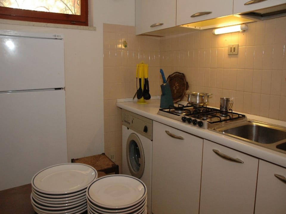 Villa, 3 Bedrooms, Patio, Garden View | Interior