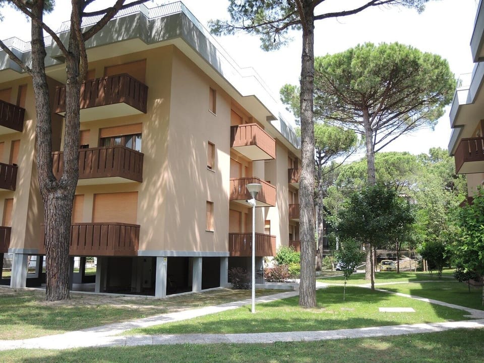 Apartment, 1 Bedroom, Balcony, Garden View | Property entrance