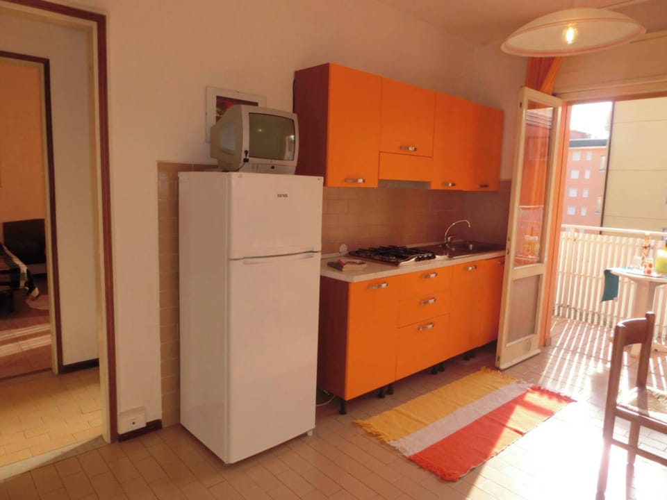 Apartment, 1 Bedroom, Balcony | Interior