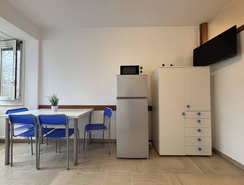 Apartment, 1 Bedroom | Living area