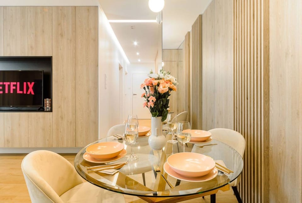 Exclusive Apartment | Living area | 55-inch TV with digital channels