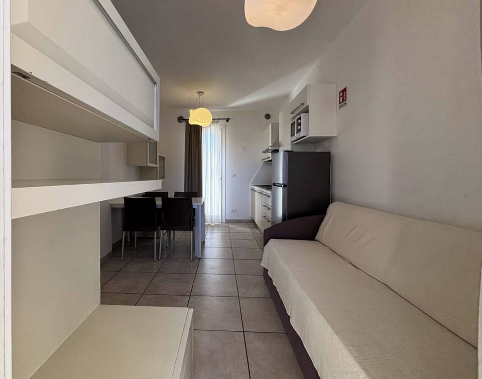 Apartment, 3 Bedrooms, Balcony | Living area