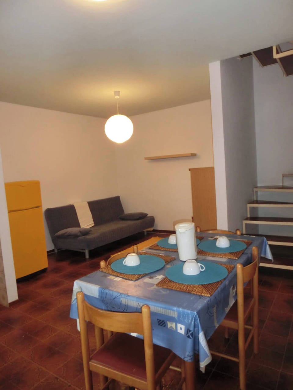 Apartment, 2 Bedrooms, Balcony, Garden View | Dining room