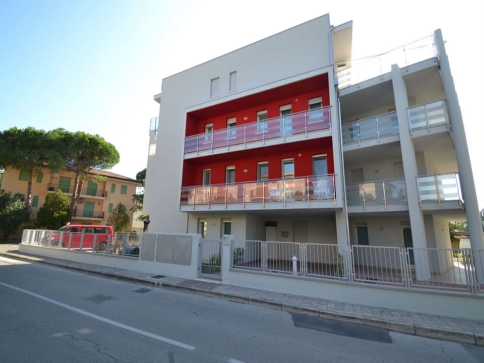 Apartment, 2 Bedrooms, Balcony, City View | Property entrance