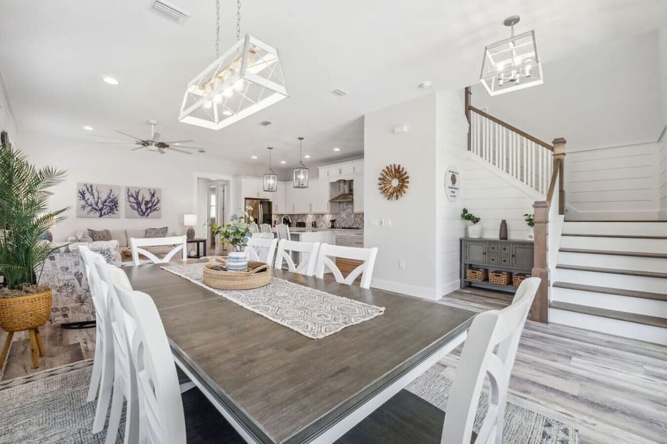 Dining Area with Large Dining Table and Seating for 8