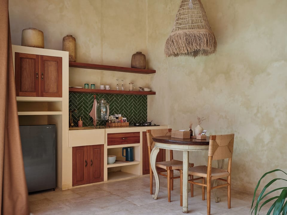 Private kitchenette