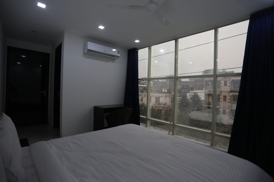Deluxe Double Room | Free WiFi