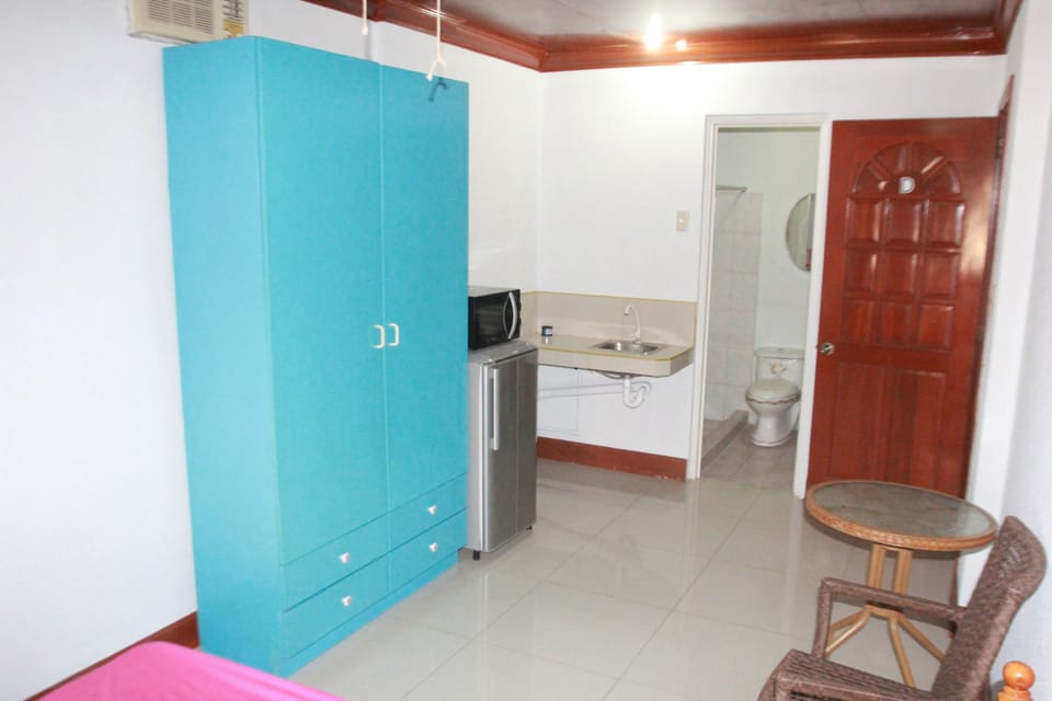 Room D | Private kitchen