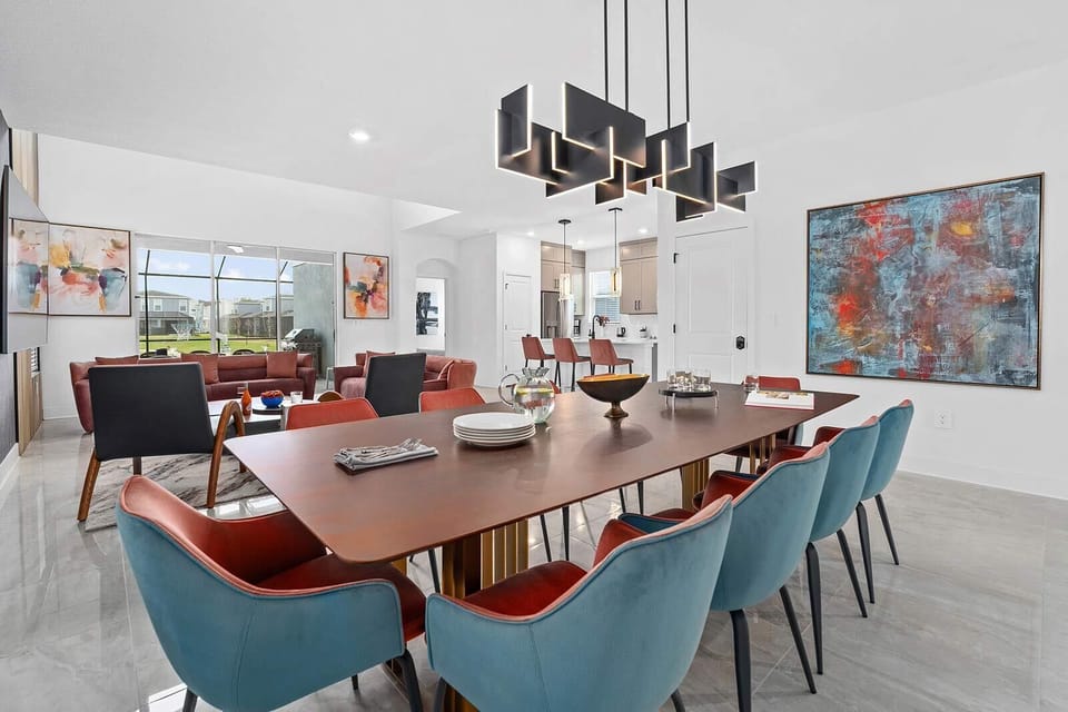 Dining Room *Highlight*