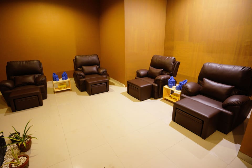 Deep-tissue massages, reflexology