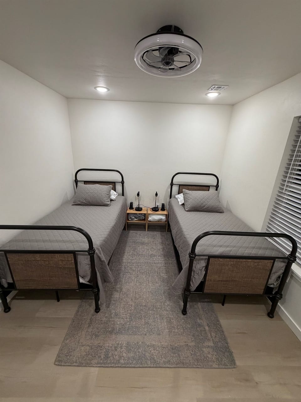 Guest Bedroom #4 - 2 Twins