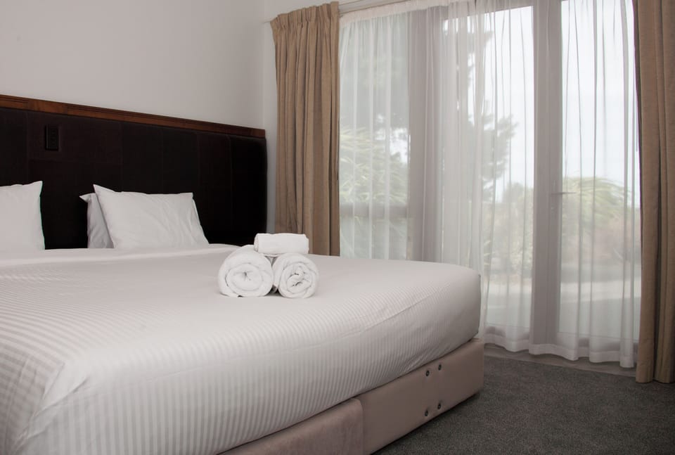 Bedroom 3. The bed can split into singles.