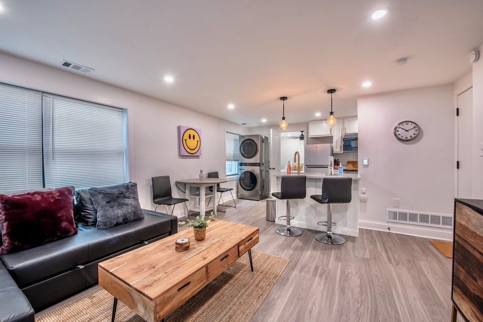 Our modern sofa provides the perfect spot to catch up on your favorite shows or binge-watch the latest series.