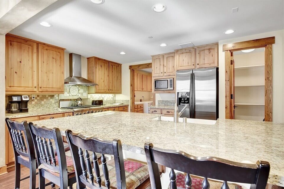 Kitchen bar with additional seating