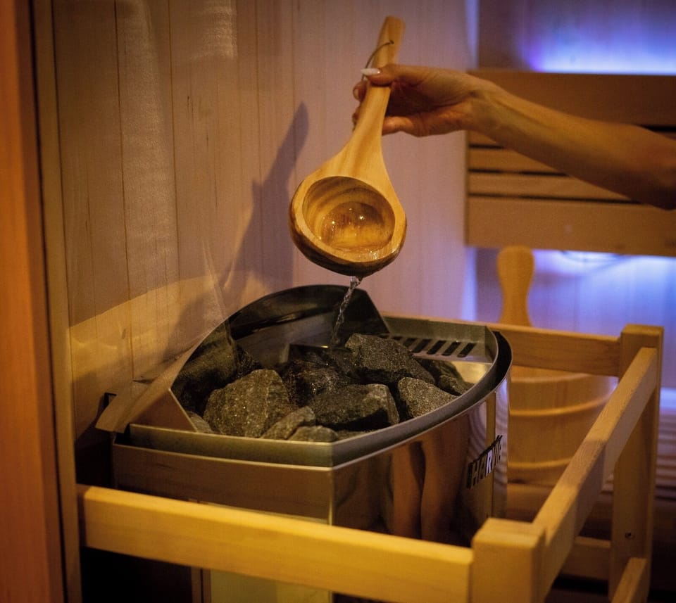 Sauna, hot tub, steam room, massages