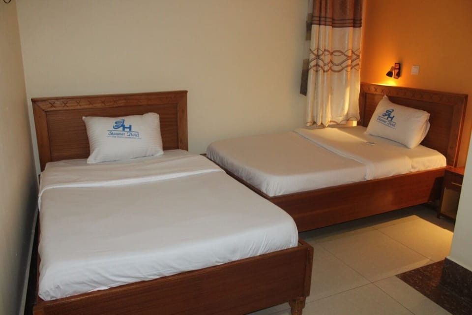 Executive Twin Room | Free WiFi