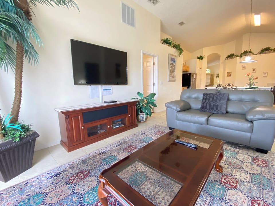 2nd Living room equipped with 65’’ LCD television