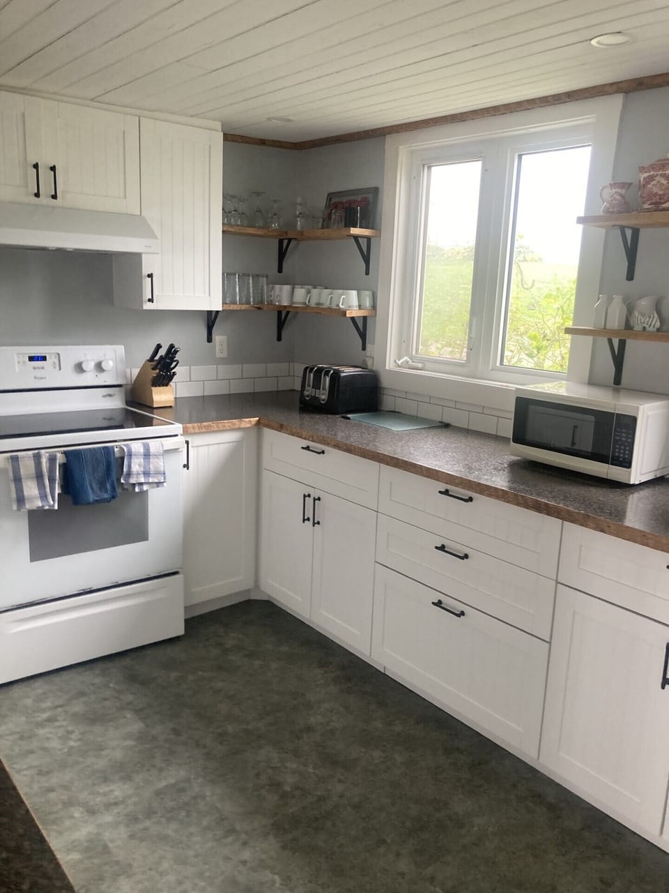 Main floor kitchen