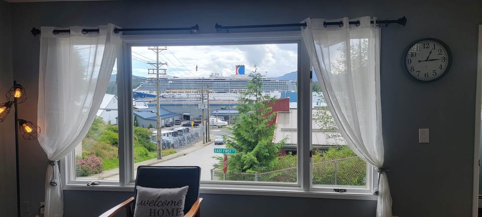 Hello Carnival Cruise Line!