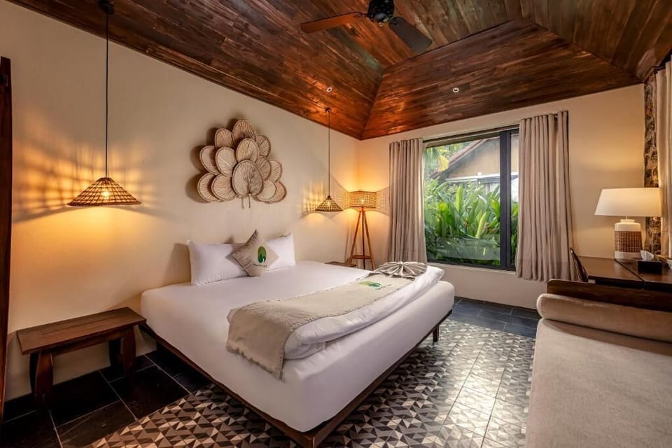 Family Villa | Premium bedding, free minibar, in-room safe, desk