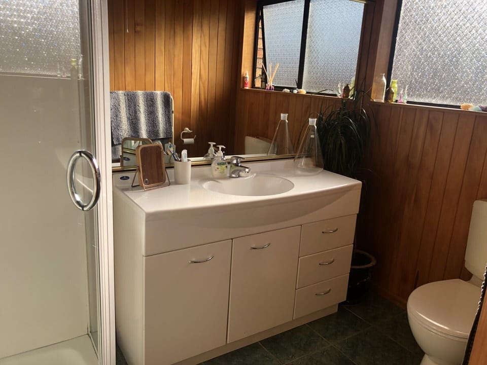 Ensuite bathroom