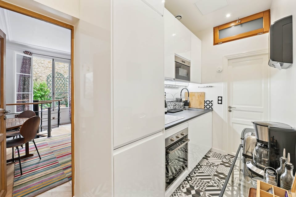 Eiffel Apartment (D2) – La Maison Kléber