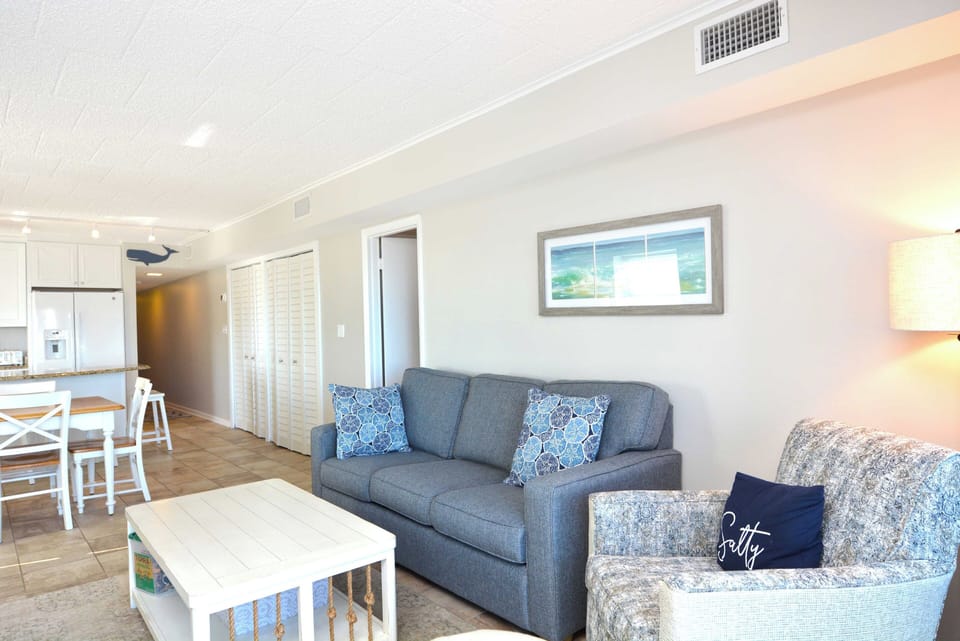 LIVING-AREA