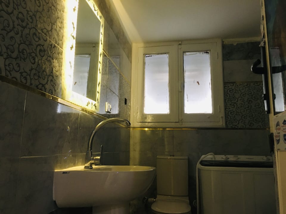 Family Apartment | Bathroom | Separate tub and shower, deep soaking tub, rainfall showerhead