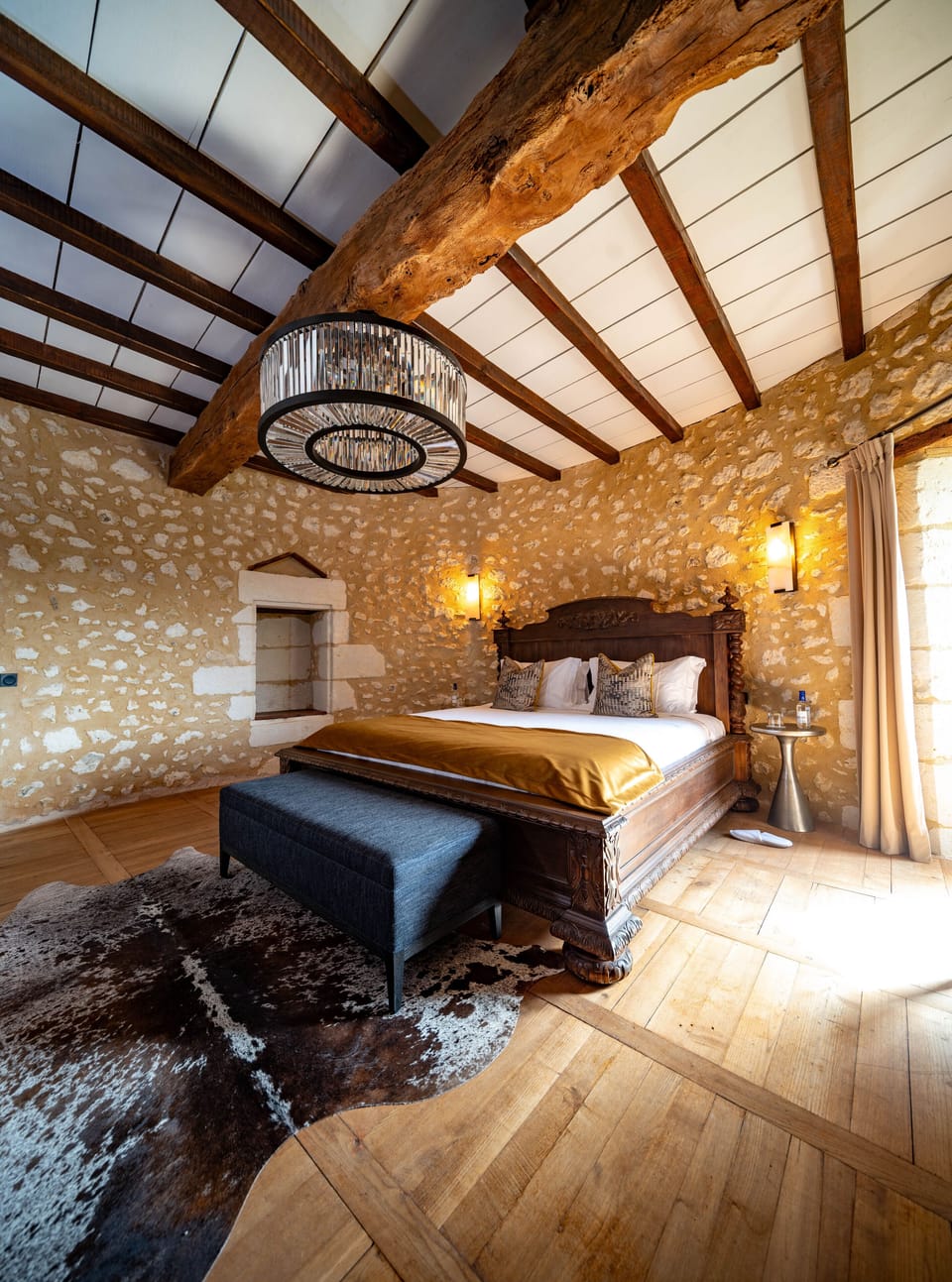 Junior Suite | Egyptian cotton sheets, premium bedding, down comforters, pillowtop beds