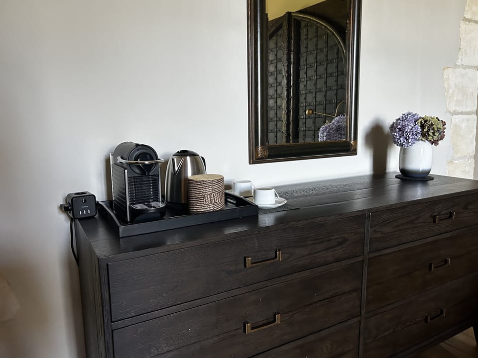 Junior Suite | Coffee and/or coffee maker