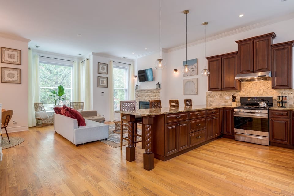 Indoors, Hardwood, Floor, Flooring, Furniture