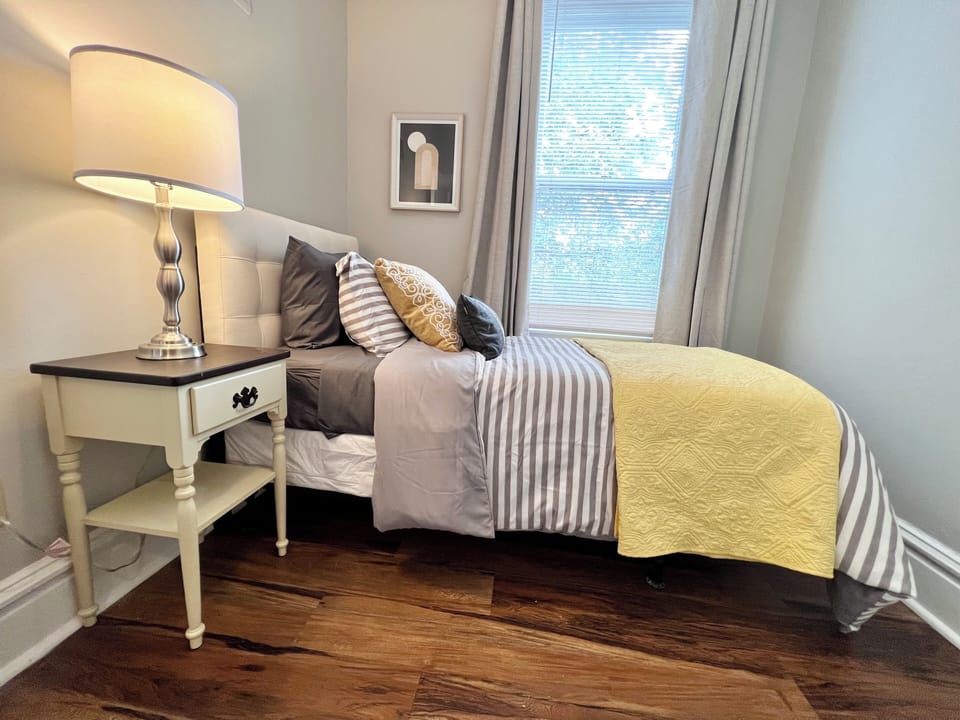 Bedroom 3 - Twin sized bed