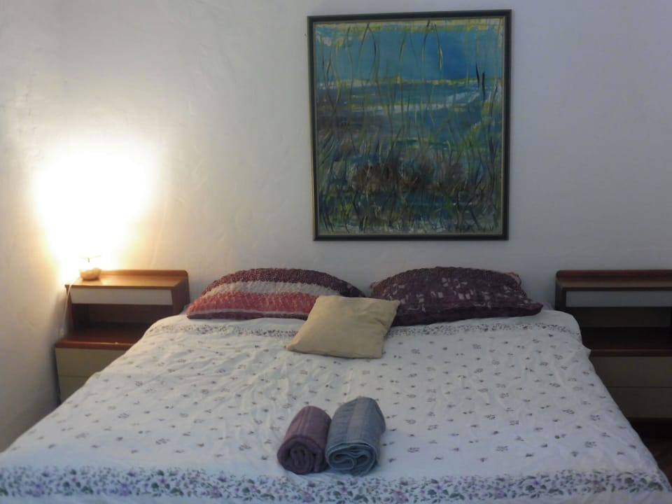 City Townhome | 1 bedroom, individually furnished, free WiFi