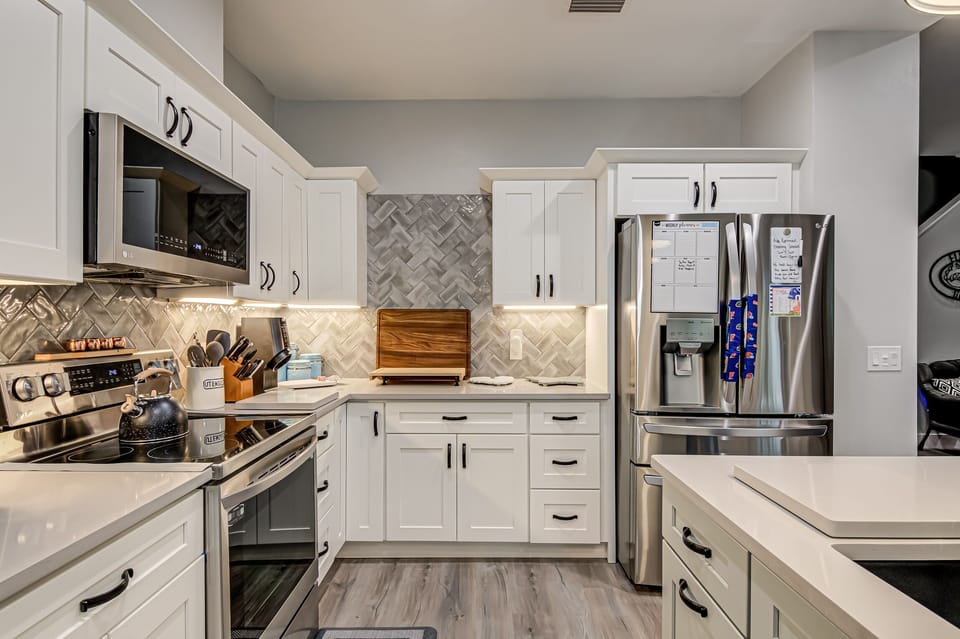 Fully stocked kitchen with new LG appliances