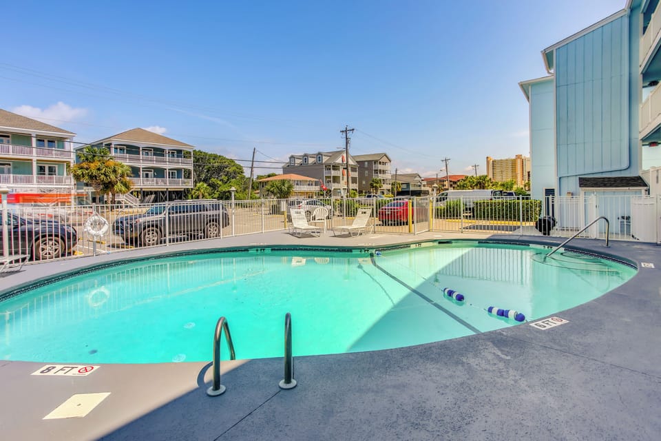 Community Pool | On-Site Beach Access