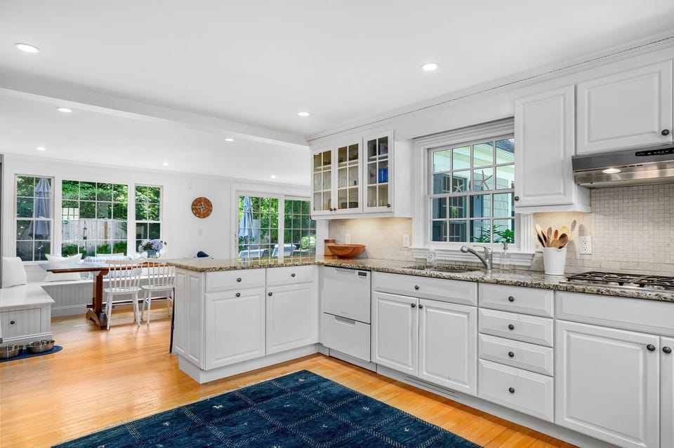Gas stove and stainless steal appliances