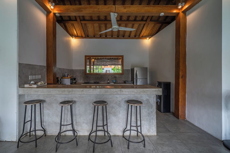 Luxury Villa | Private kitchen | Fridge, microwave, stovetop, electric kettle