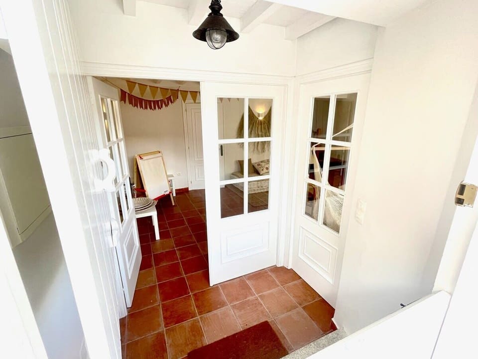 exterior, property entrance
