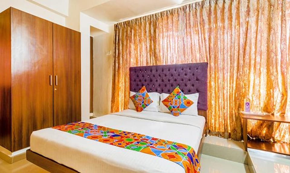 Premium Room | Egyptian cotton sheets, premium bedding, in-room safe, free WiFi