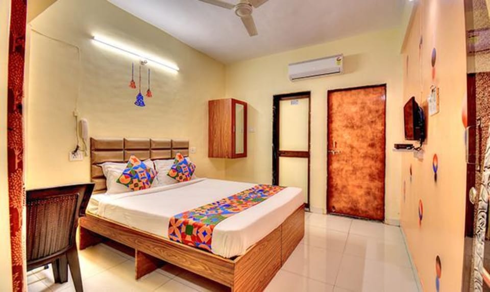 Deluxe Room | Egyptian cotton sheets, premium bedding, in-room safe, free WiFi
