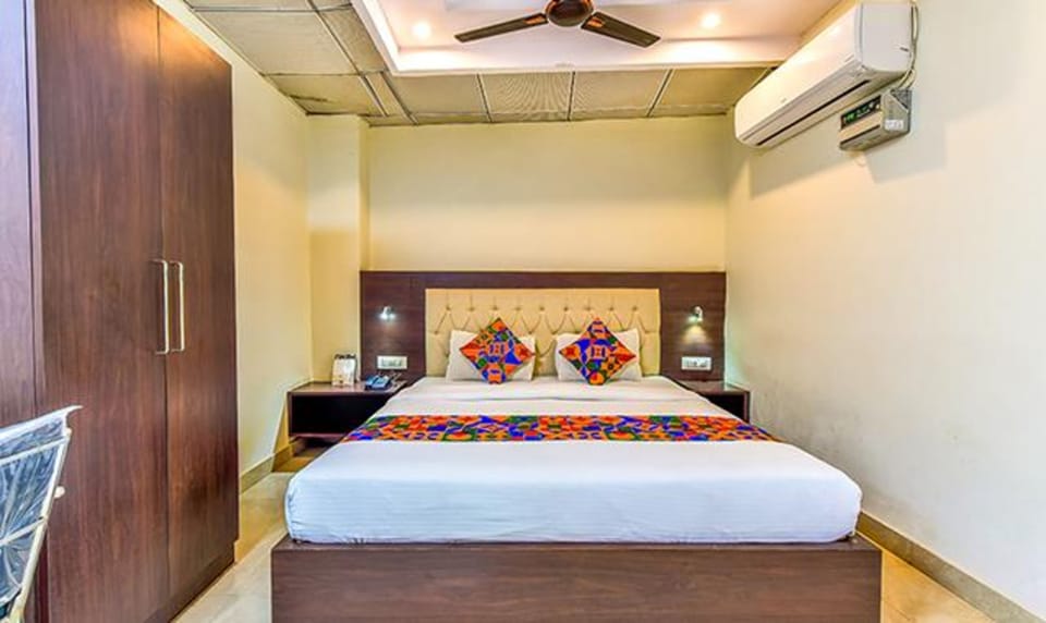Deluxe Room | Egyptian cotton sheets, premium bedding, in-room safe, free WiFi