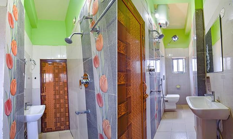 Shower, rainfall showerhead, free toiletries, towels