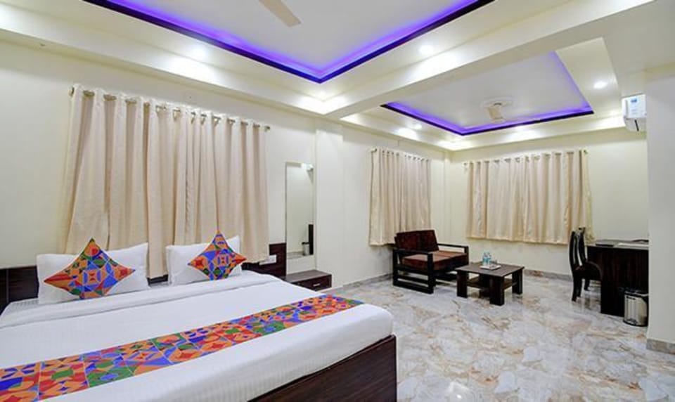 Executive Room | Egyptian cotton sheets, premium bedding, in-room safe, soundproofing