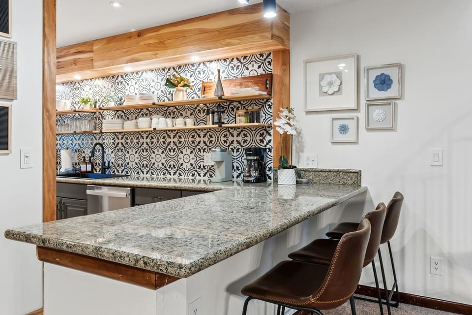 Thoughtfully Stocked Kitchen — Easy meals, snack boards, and gathering moments—everything you need is already here. 🧂🍽️