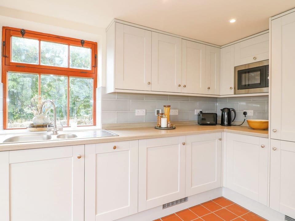 Fridge, dishwasher, electric kettle, toaster